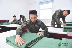 <strong>中队干部发次出神</strong>